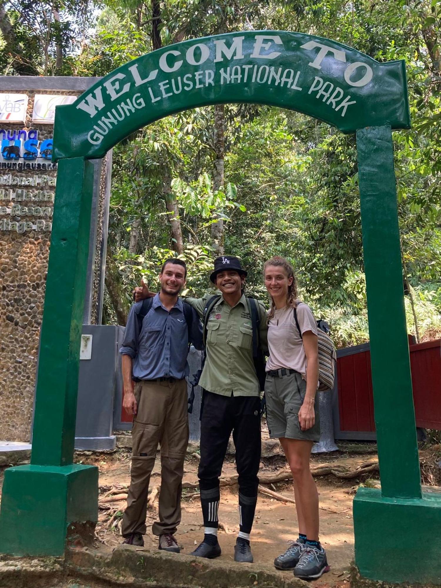 Eco Trekking Lodge, Bar & Jungle Tour'S บูกิตลาวัง ภายนอก รูปภาพ