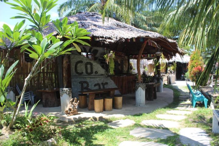 Eco Trekking Lodge, Bar & Jungle Tour'S บูกิตลาวัง ภายนอก รูปภาพ