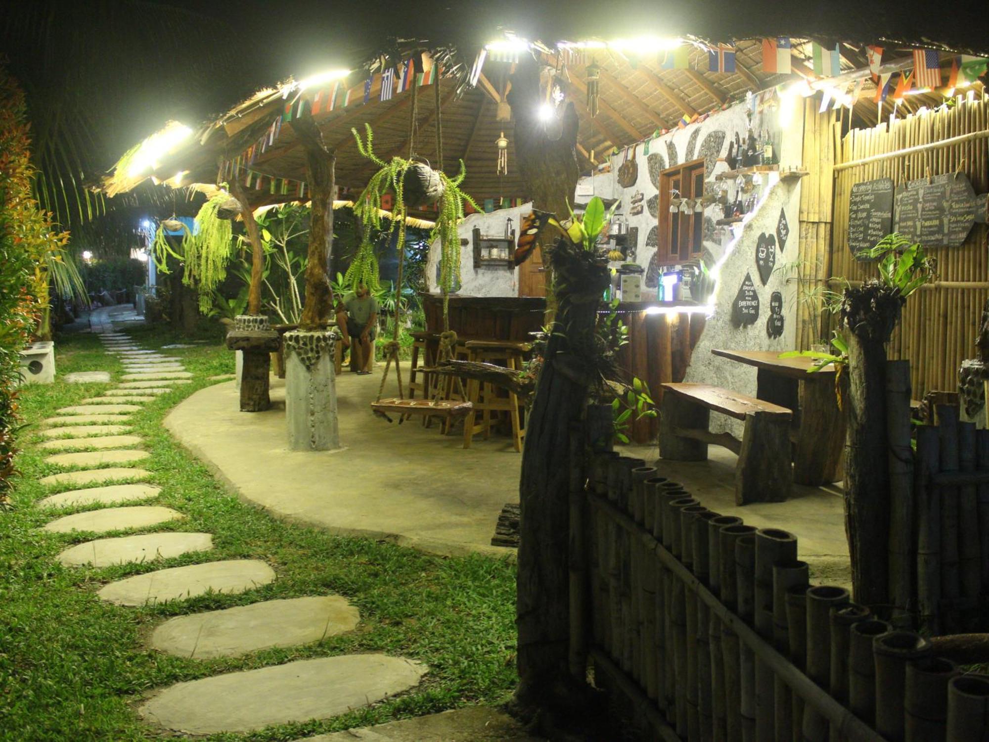 Eco Trekking Lodge, Bar & Jungle Tour'S บูกิตลาวัง ภายนอก รูปภาพ