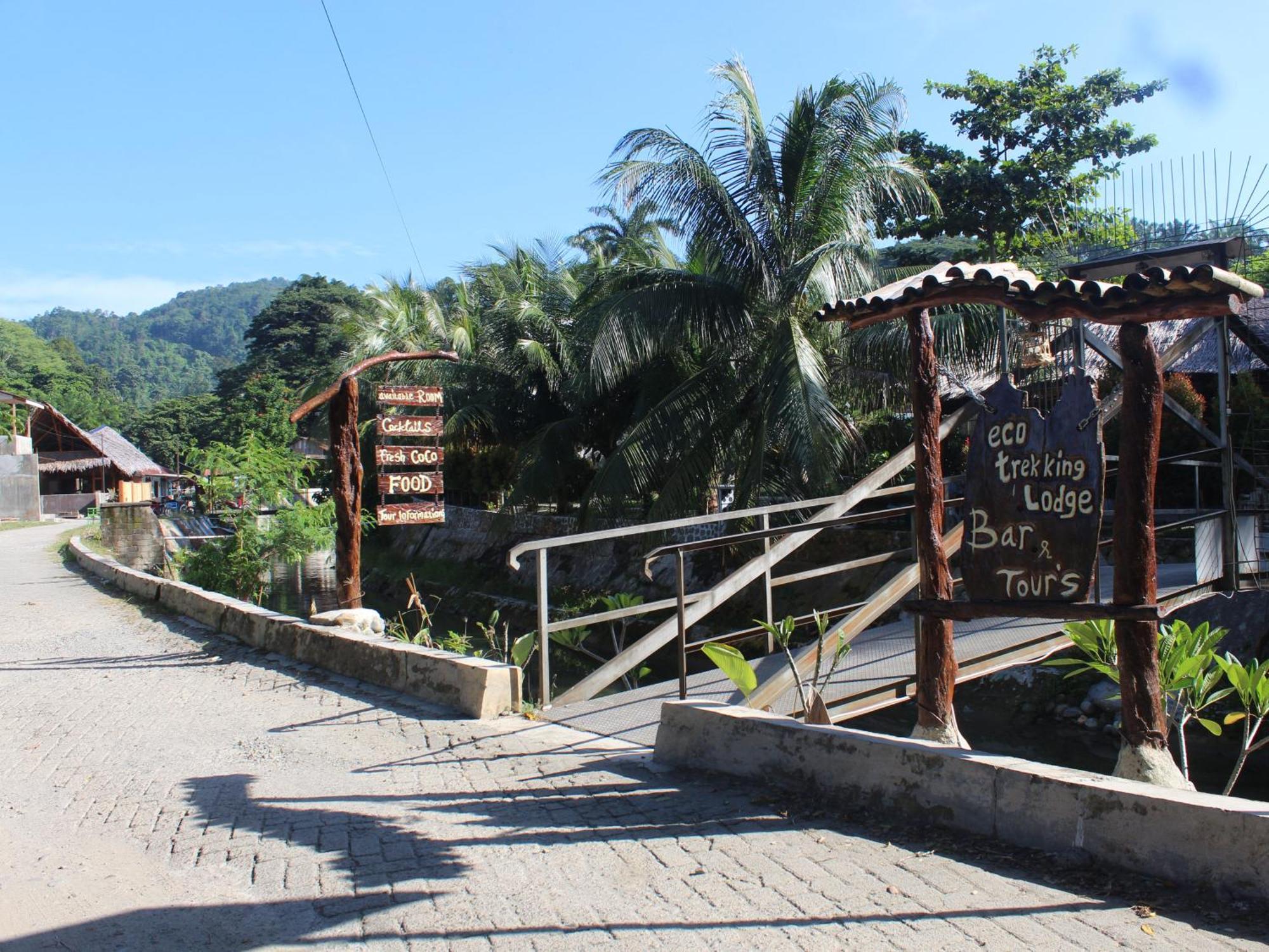 Eco Trekking Lodge, Bar & Jungle Tour'S บูกิตลาวัง ภายนอก รูปภาพ