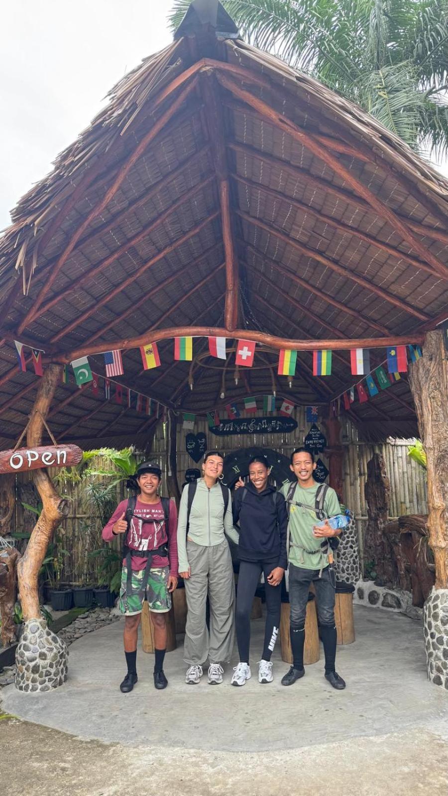 Eco Trekking Lodge, Bar & Jungle Tour'S บูกิตลาวัง ภายนอก รูปภาพ