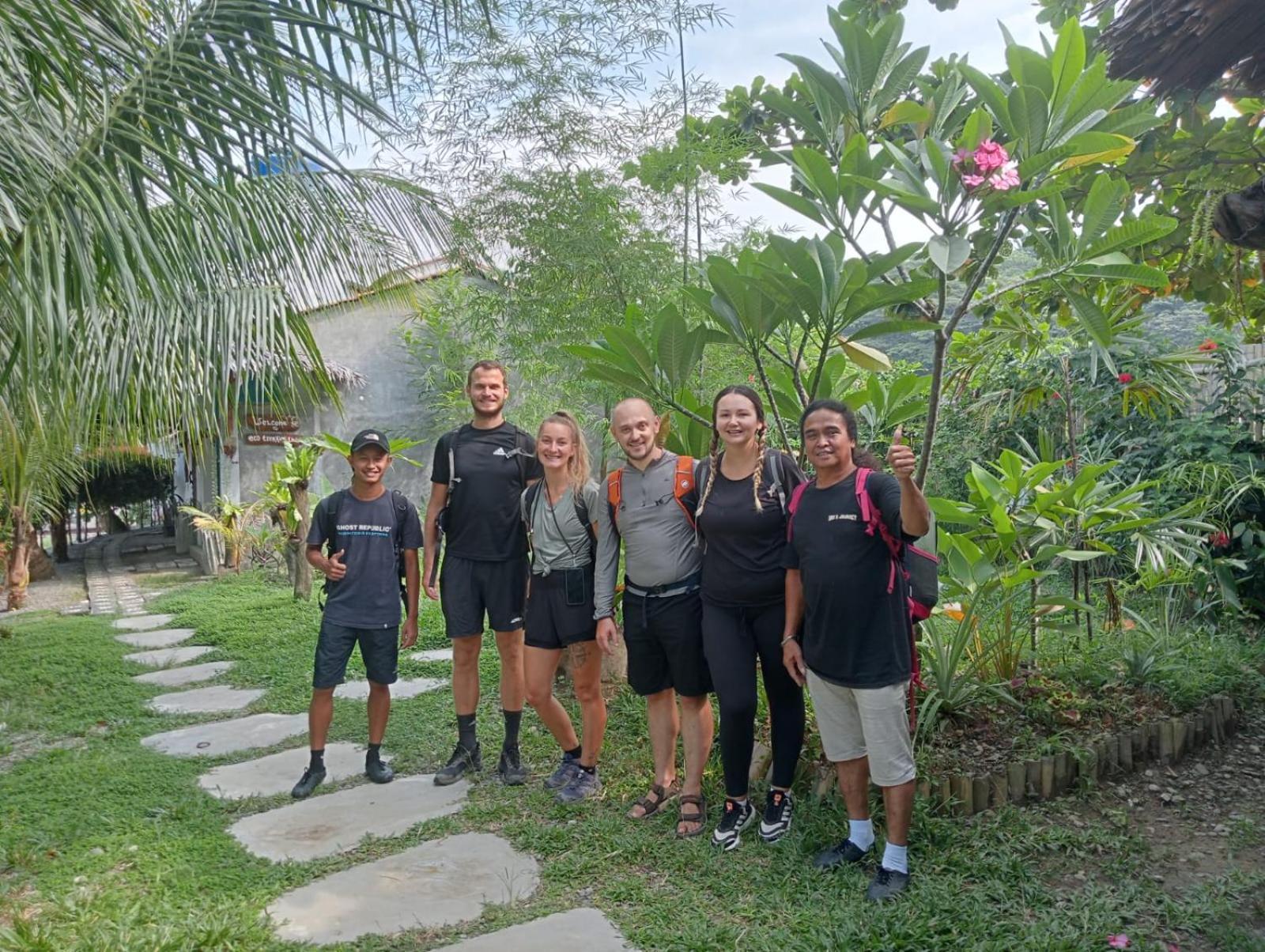 Eco Trekking Lodge, Bar & Jungle Tour'S บูกิตลาวัง ภายนอก รูปภาพ
